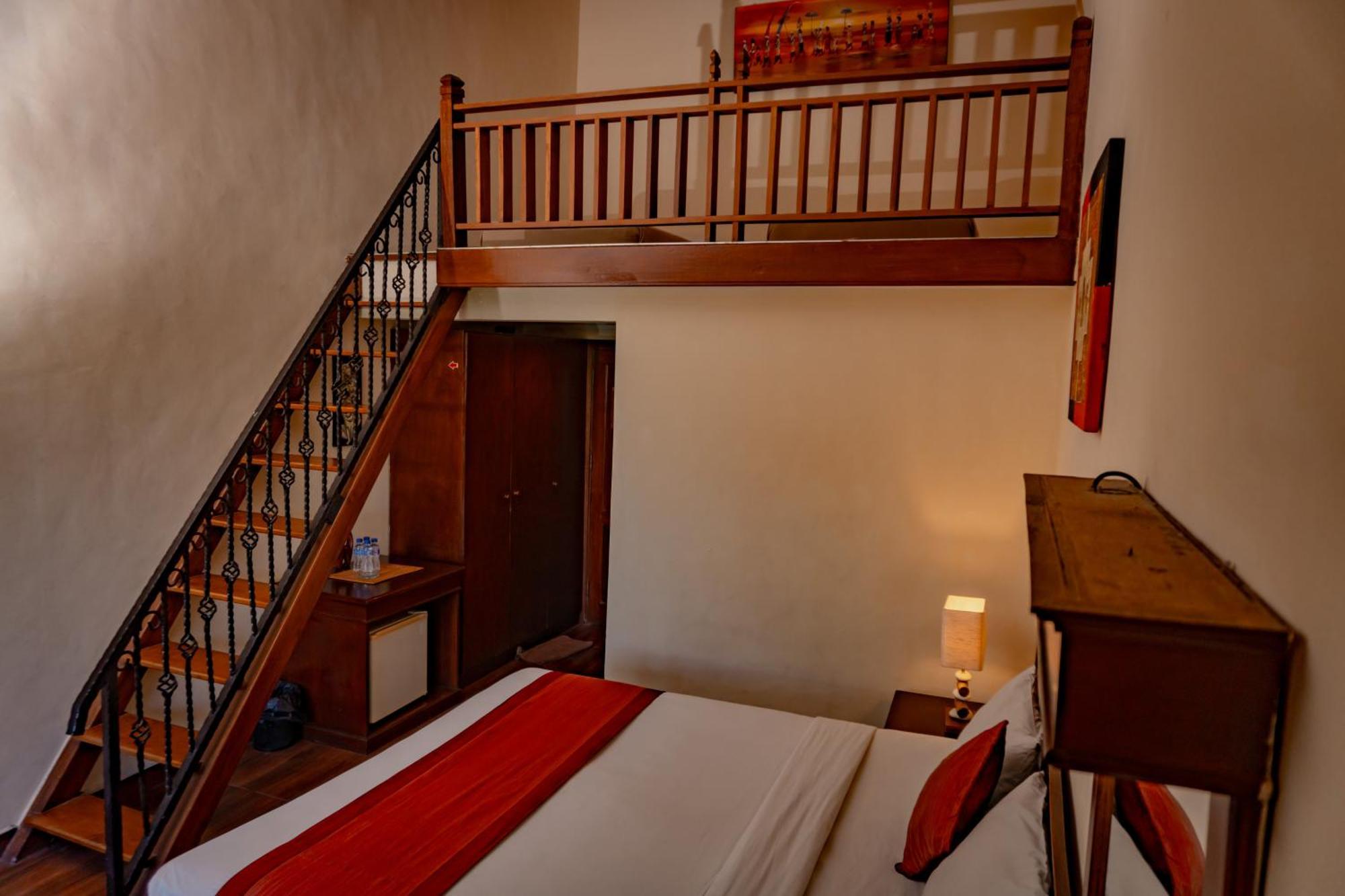 Hotel Puri Dibia Kuta Kuta Lombok Buitenkant foto