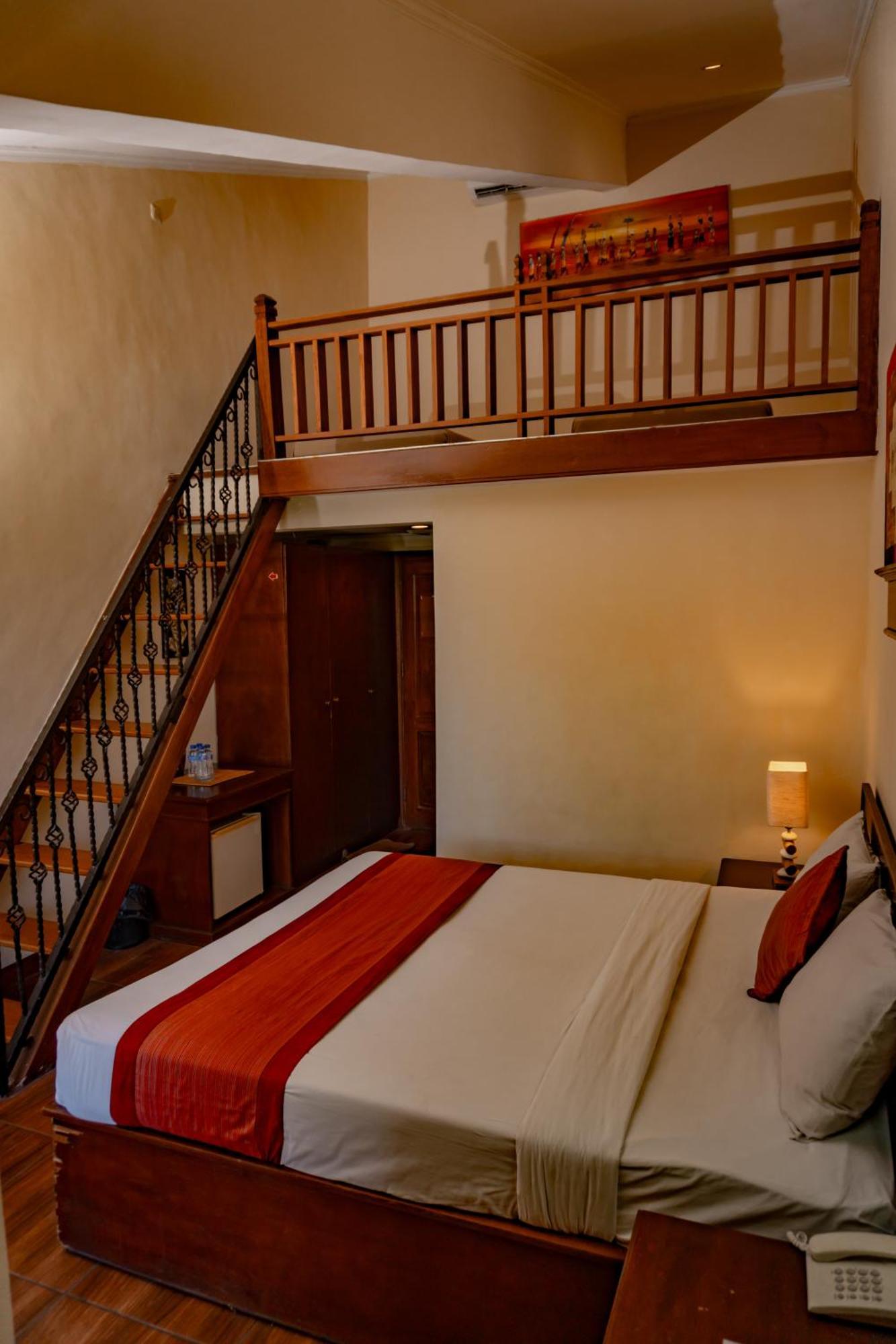 Hotel Puri Dibia Kuta Kuta Lombok Buitenkant foto